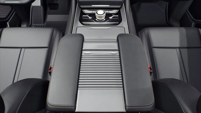 New 2027 Ghost Paint Jeep Overland image 4