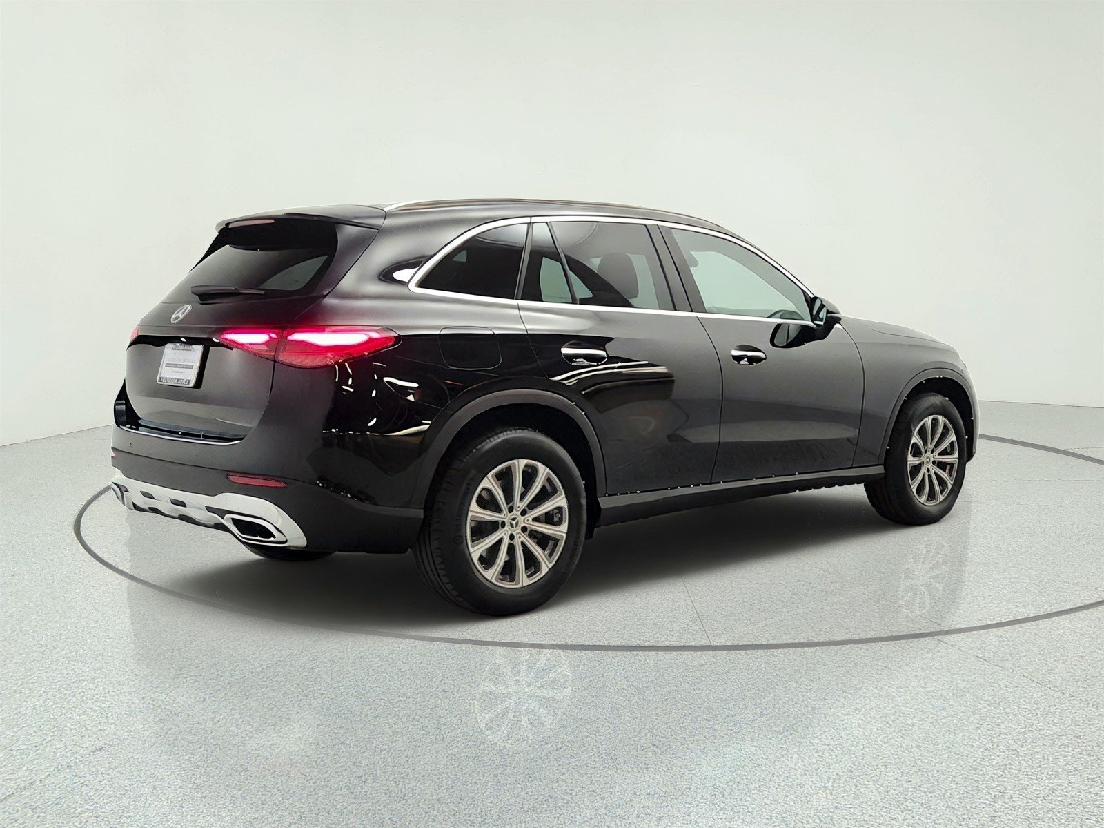Certified Used 2026 Black Mercedes-Benz GLC 300 SUV image 5