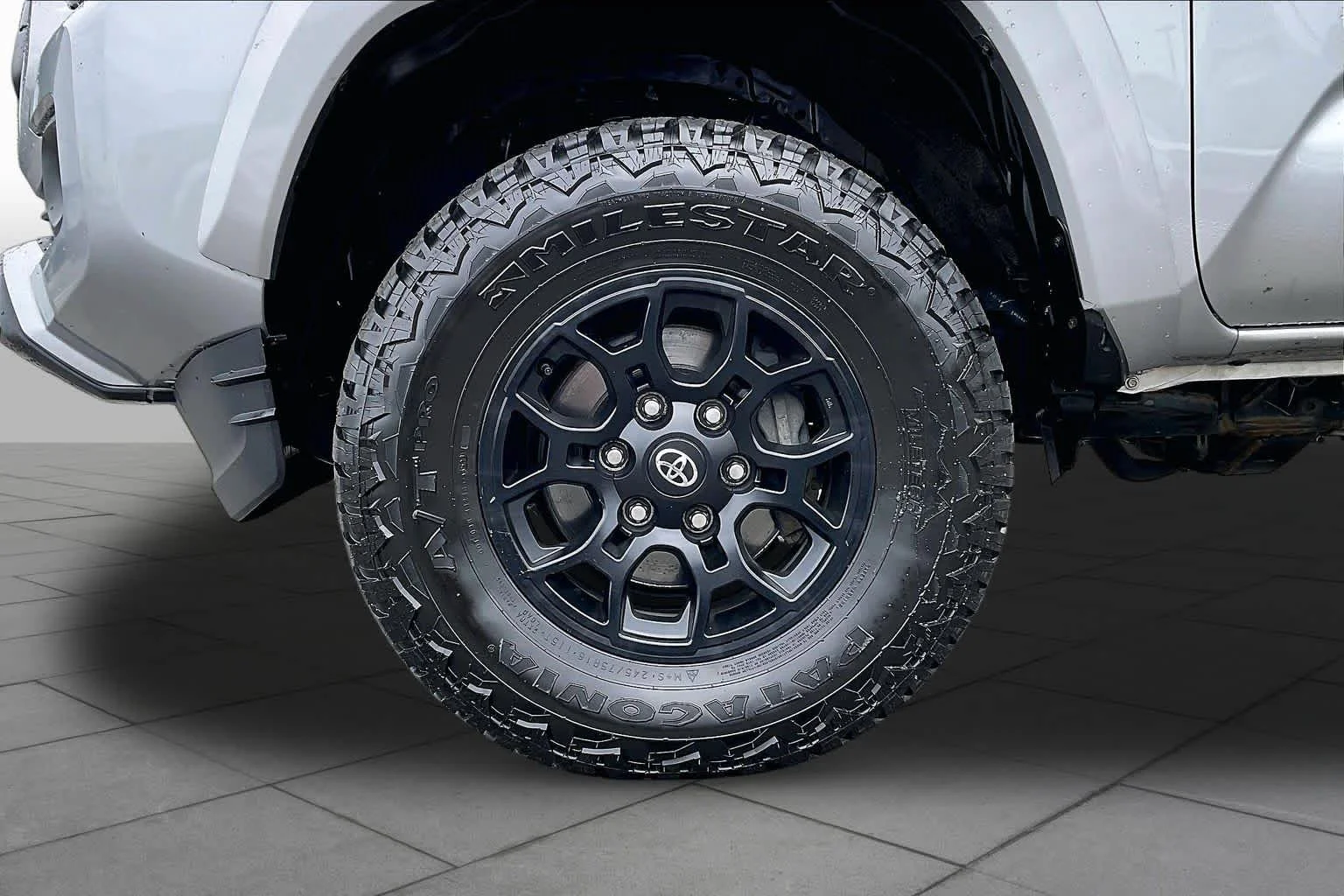 Used 2021 Silver Sky Metallic Toyota SR5 image 11