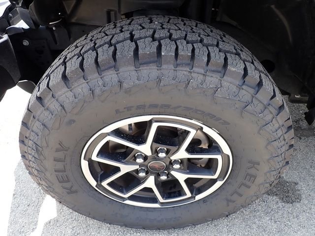 Used 2024 Black Jeep Rubicon image 12