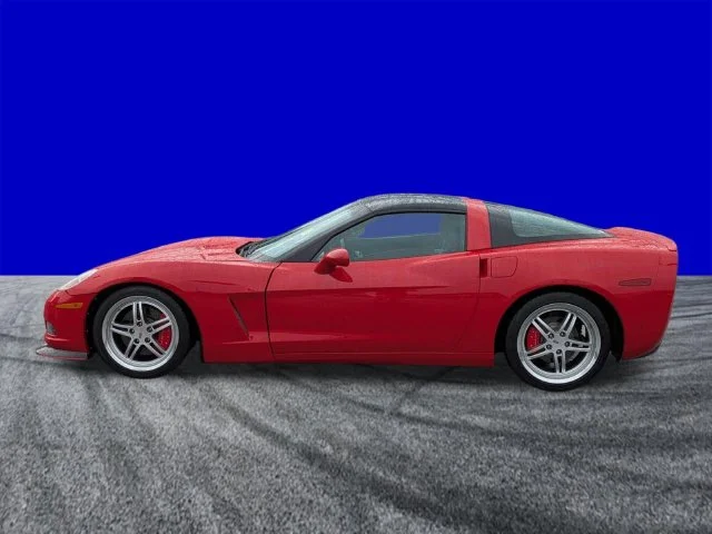 Used 2005 Victory Red Chevrolet Base image 7