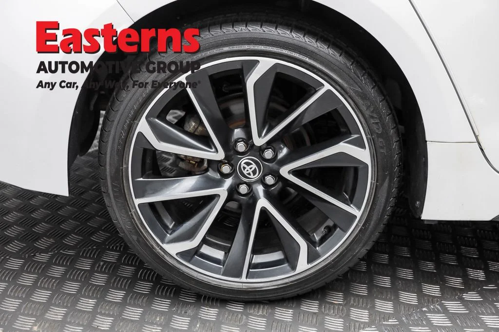 Used 2022 White Toyota SE image 28