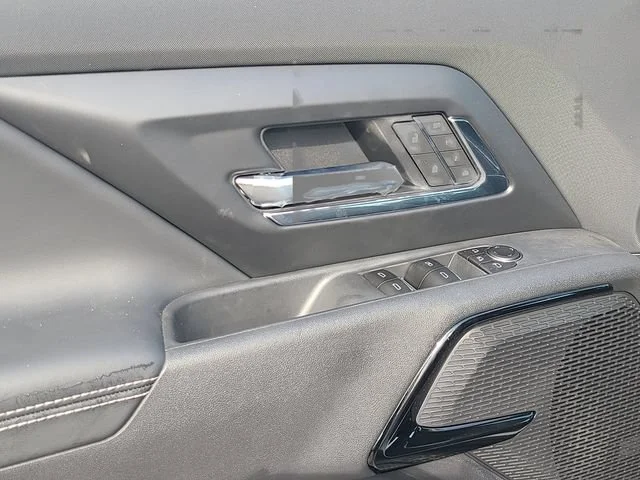 New 2026 Summit White Chevrolet LT - Extended Range image 15