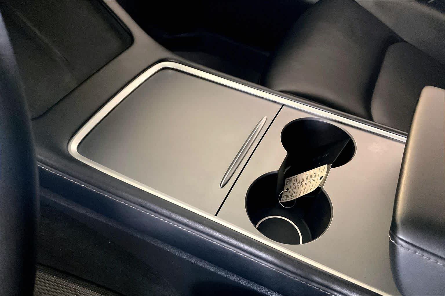 Used 2023 Deep Blue Metallic Tesla  image 14