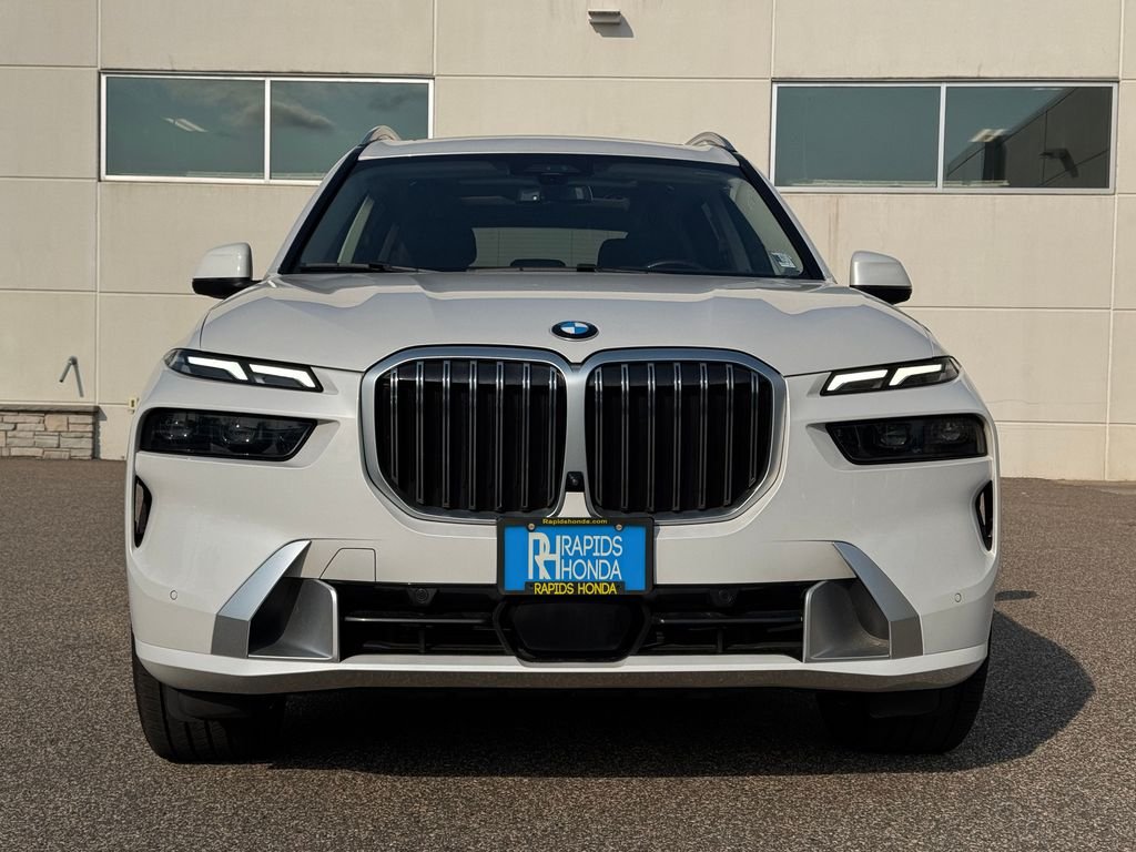Used 2024 BMW X7 40i with VIN 5UX23EM01R9S17104 for sale in Coon Rapids, Minnesota