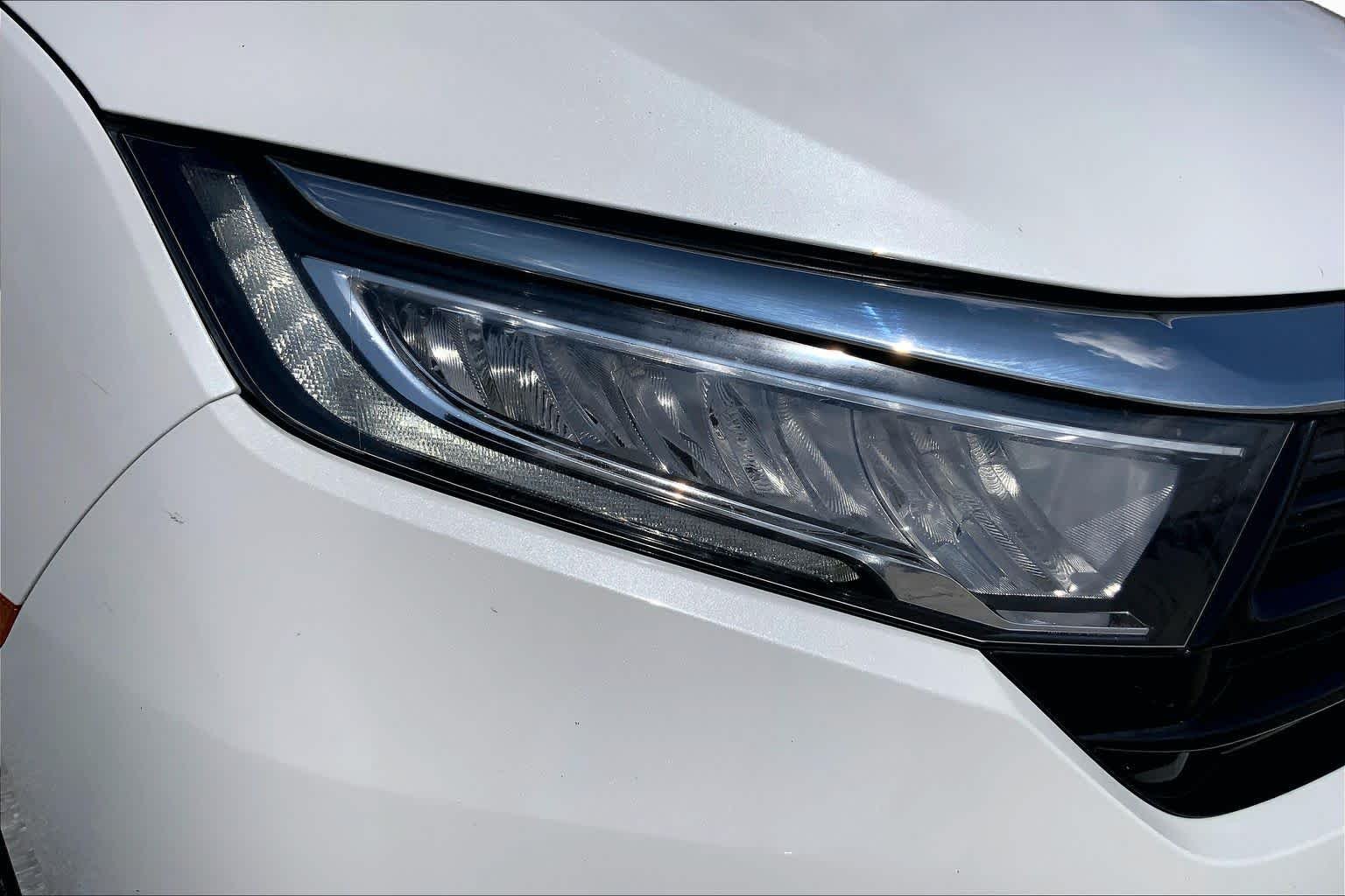 Used 2021 Platinum White Pearl Honda EX-L image 27
