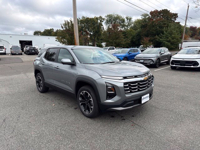 2027 Chevrolet Equinox LT - Photo 7