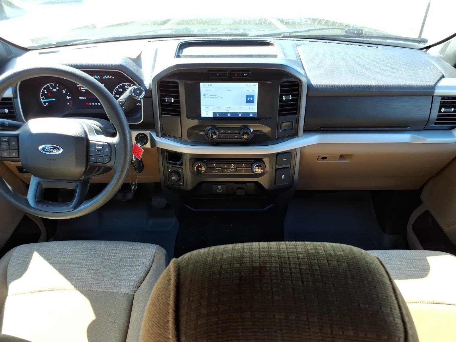 Used 2023 Agate Black Metallic Ford XLT image 22