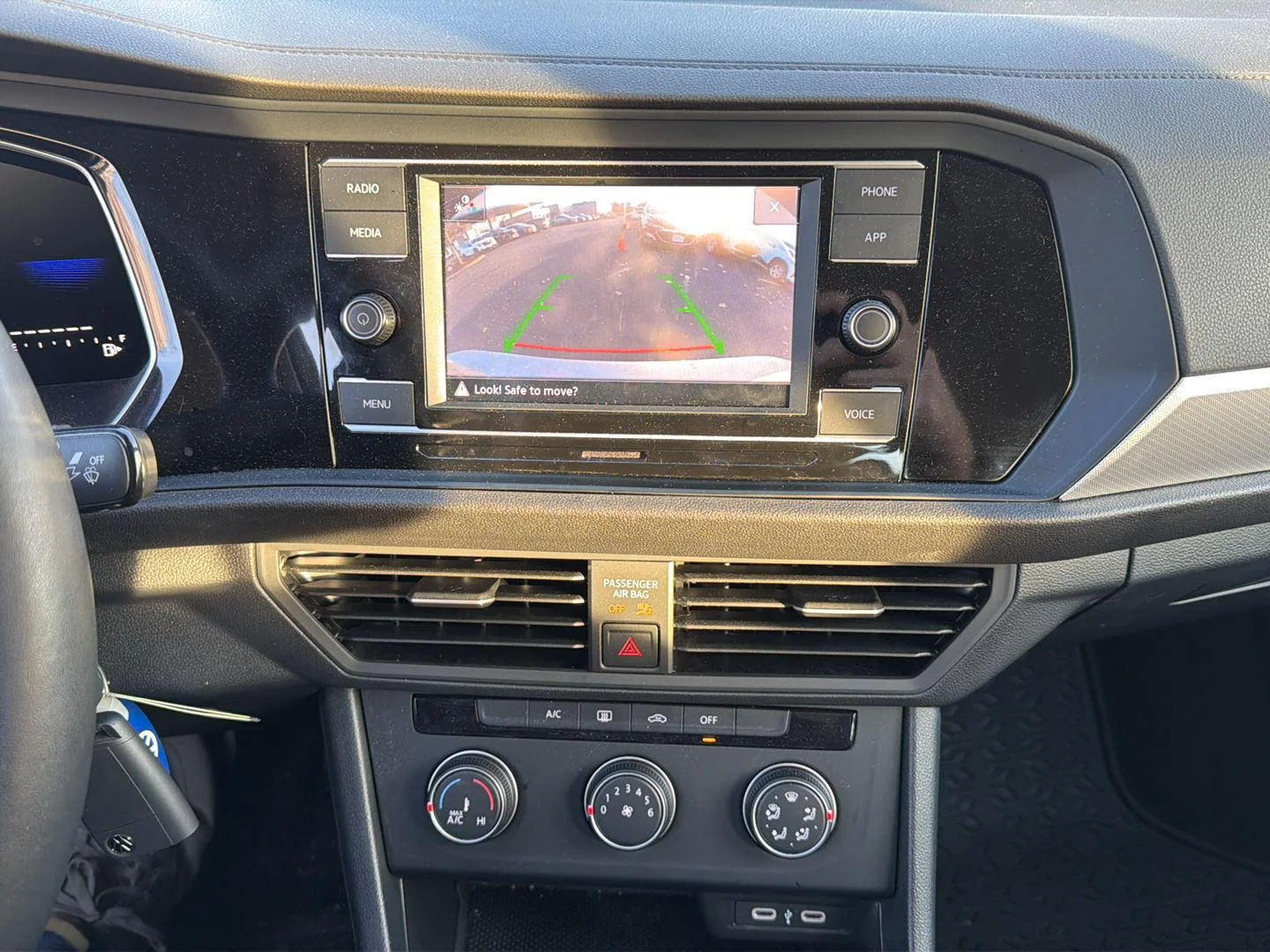 Used 2024 Gray Volkswagen  image 5