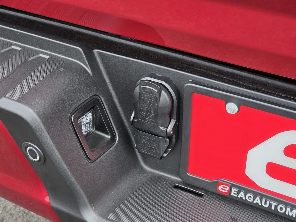 New 2026 Ruby Red Metallic Tinted Clearcoat Ford Lariat® image 45