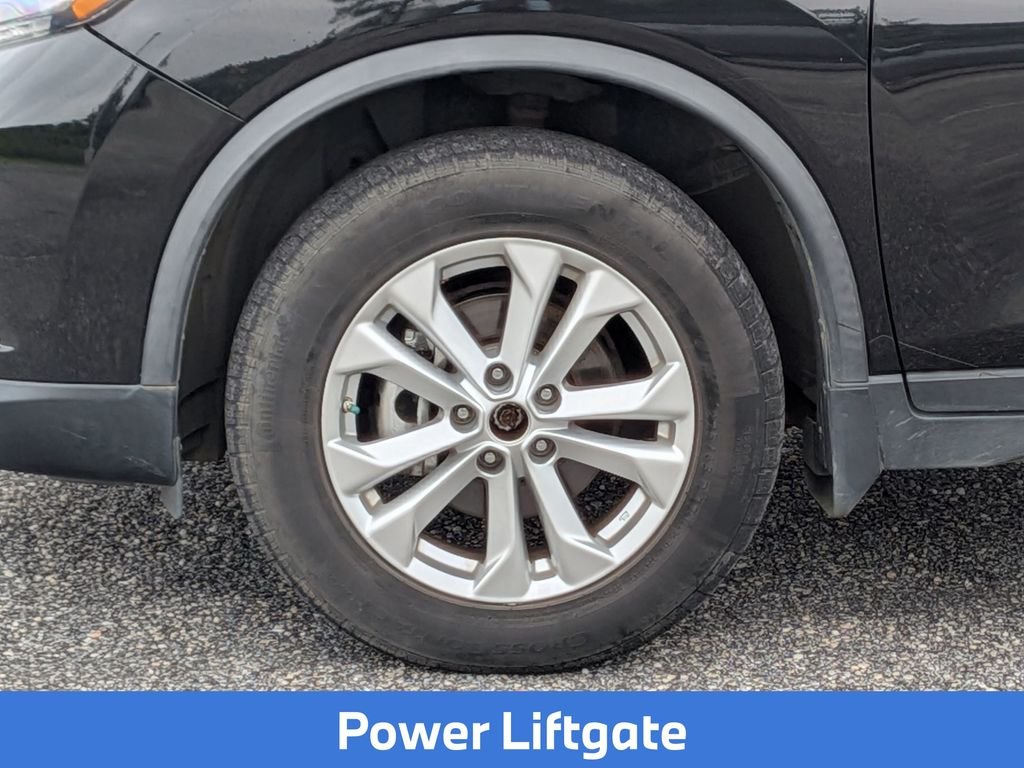 Used 2016 Black Nissan SV image 13