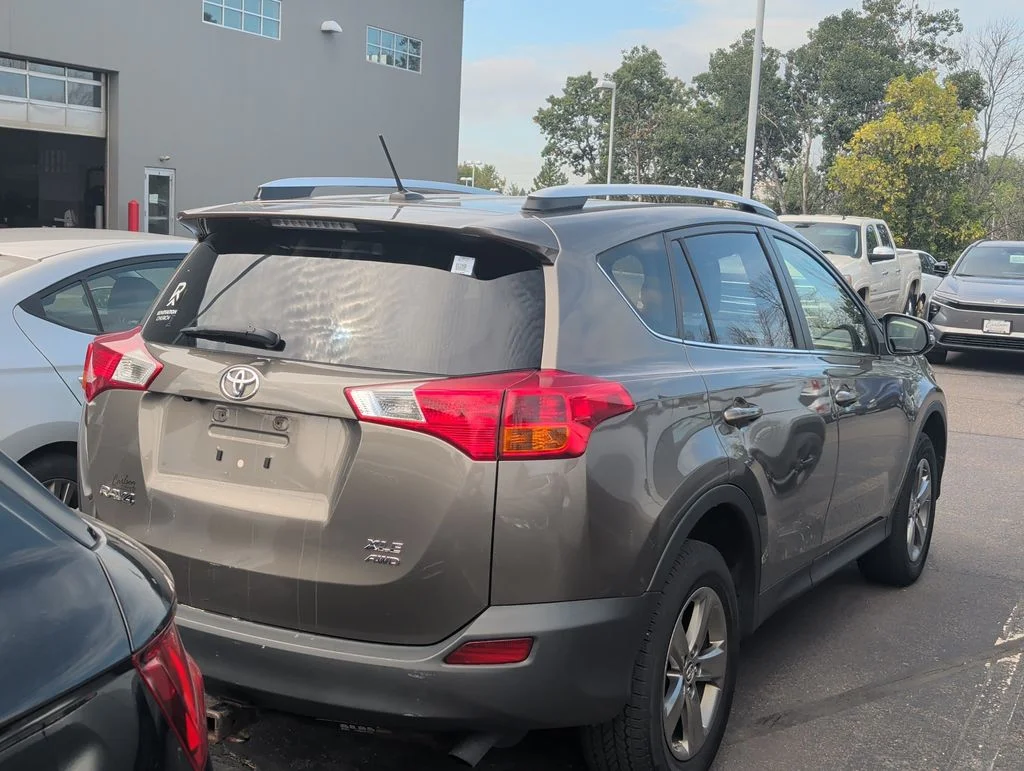 Used 2015 Brown Toyota XLE image 4