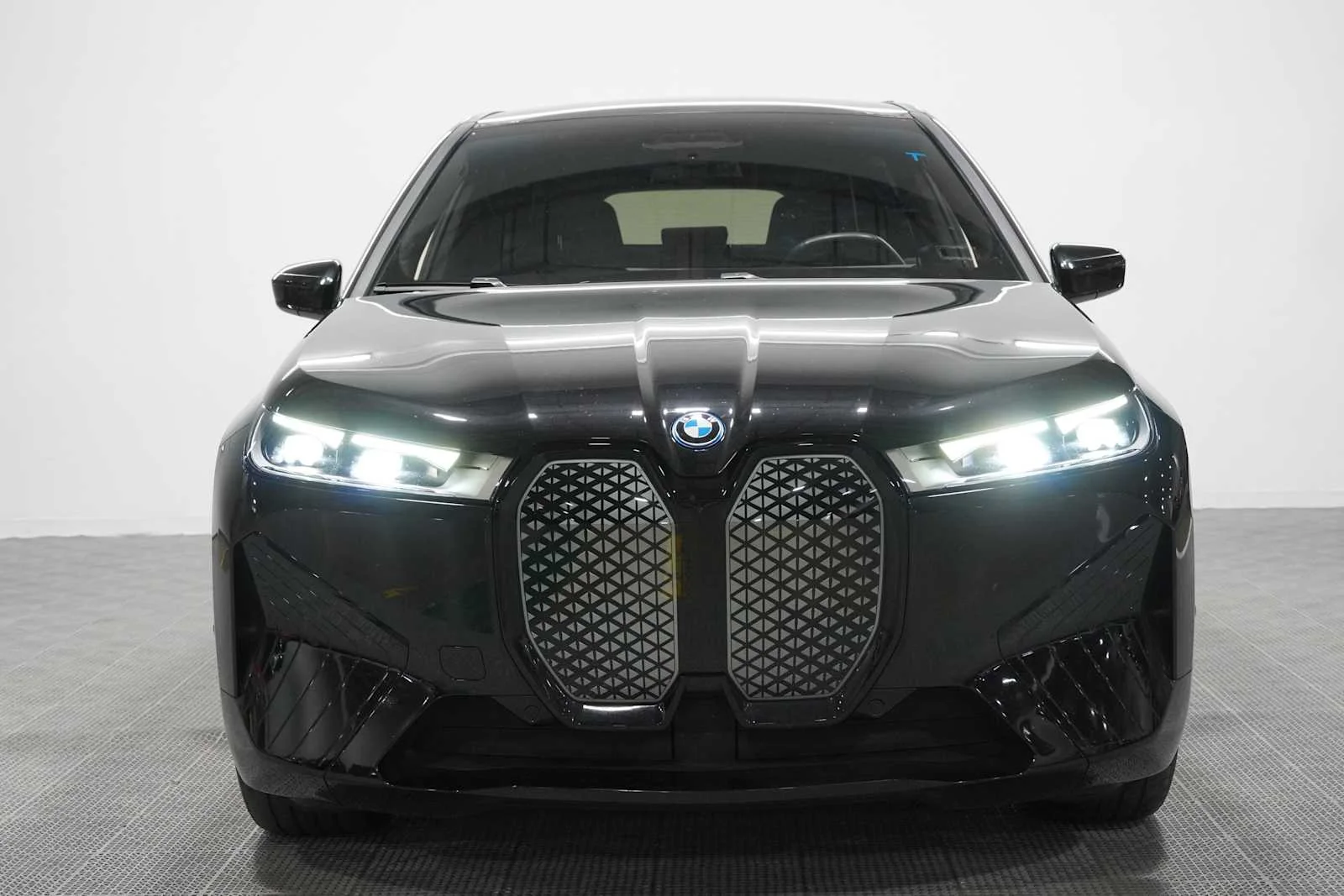 Certified 2024 BMW iX Base with VIN WB523CF00RCN59600 for sale in Grapevine, TX