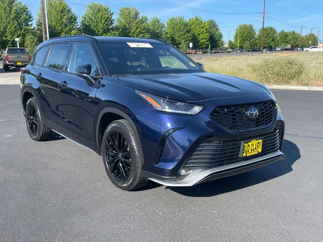 2025 Toyota Highlander XSE