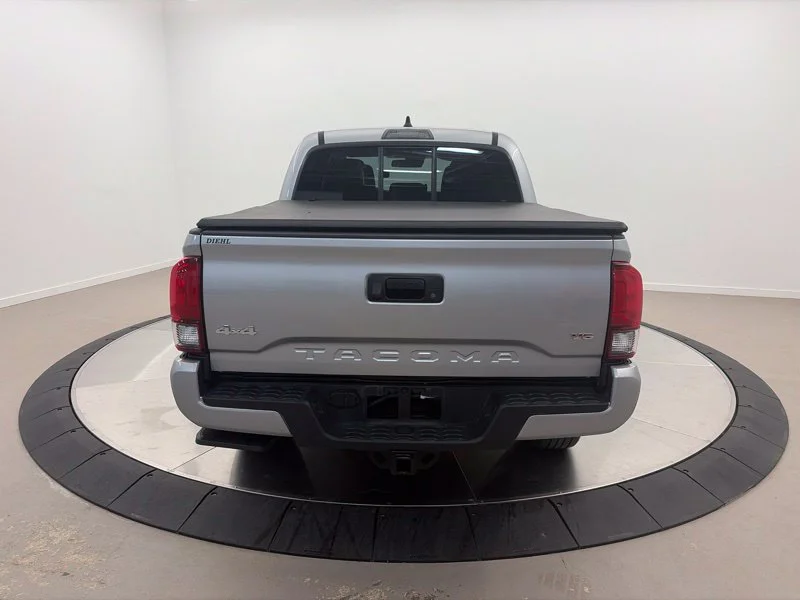 Used 2023 Silver Toyota SR image 4