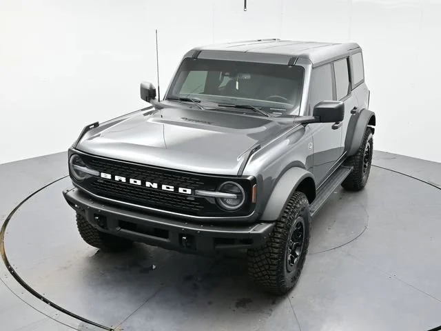 Used 2023 Carbonized Gray Metallic Ford Base image 32