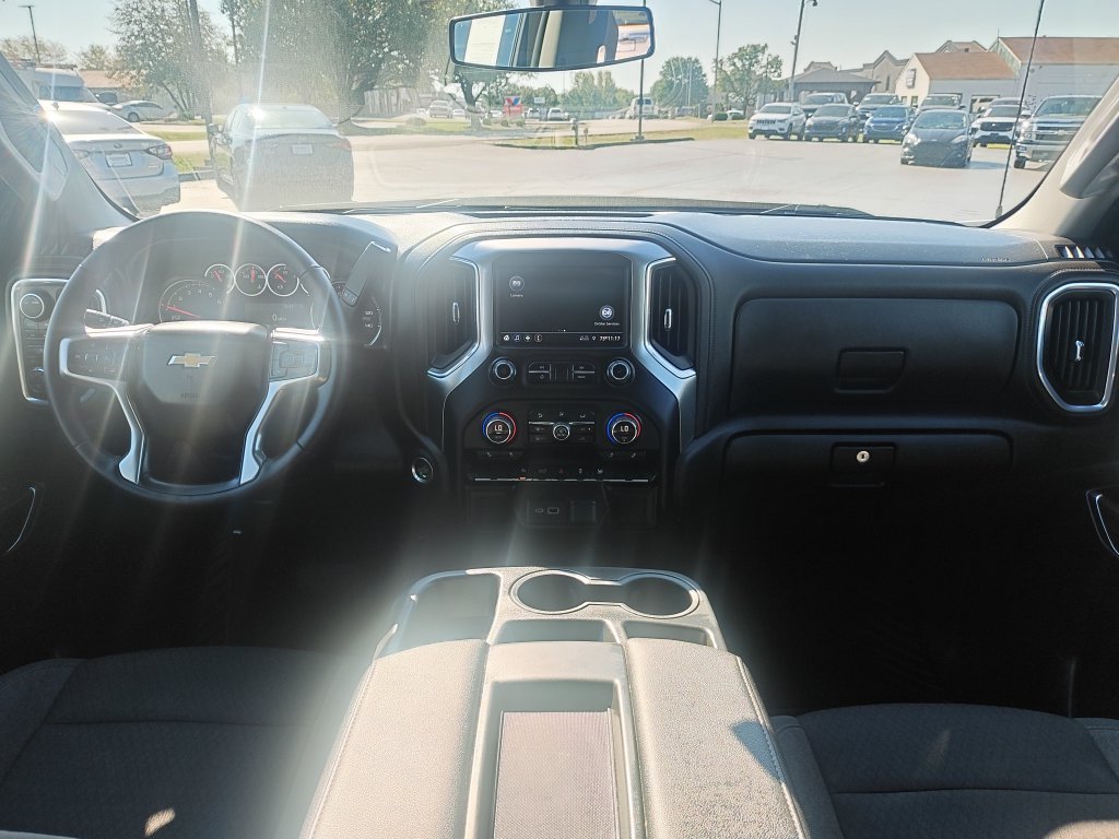 Used 2022 Gray Chevrolet LT image 15