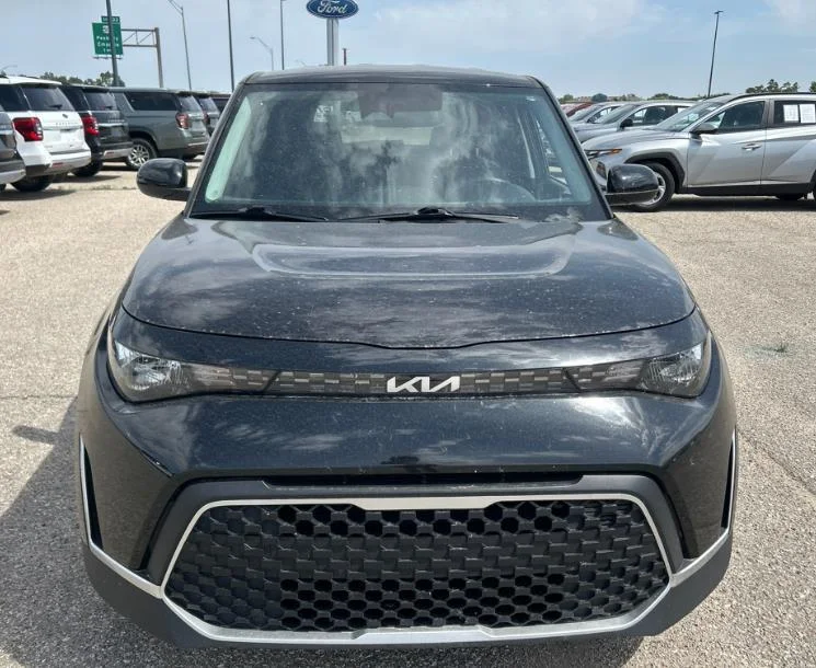 Used 2024 Kia Soul LX with VIN KNDJ23AU1R7898341 for sale in Kansas City