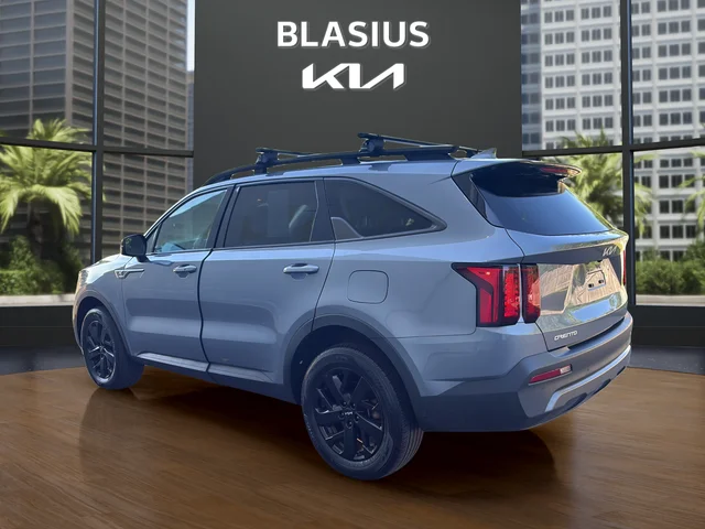 Used 2023 Silver Kia X-Line S image 3