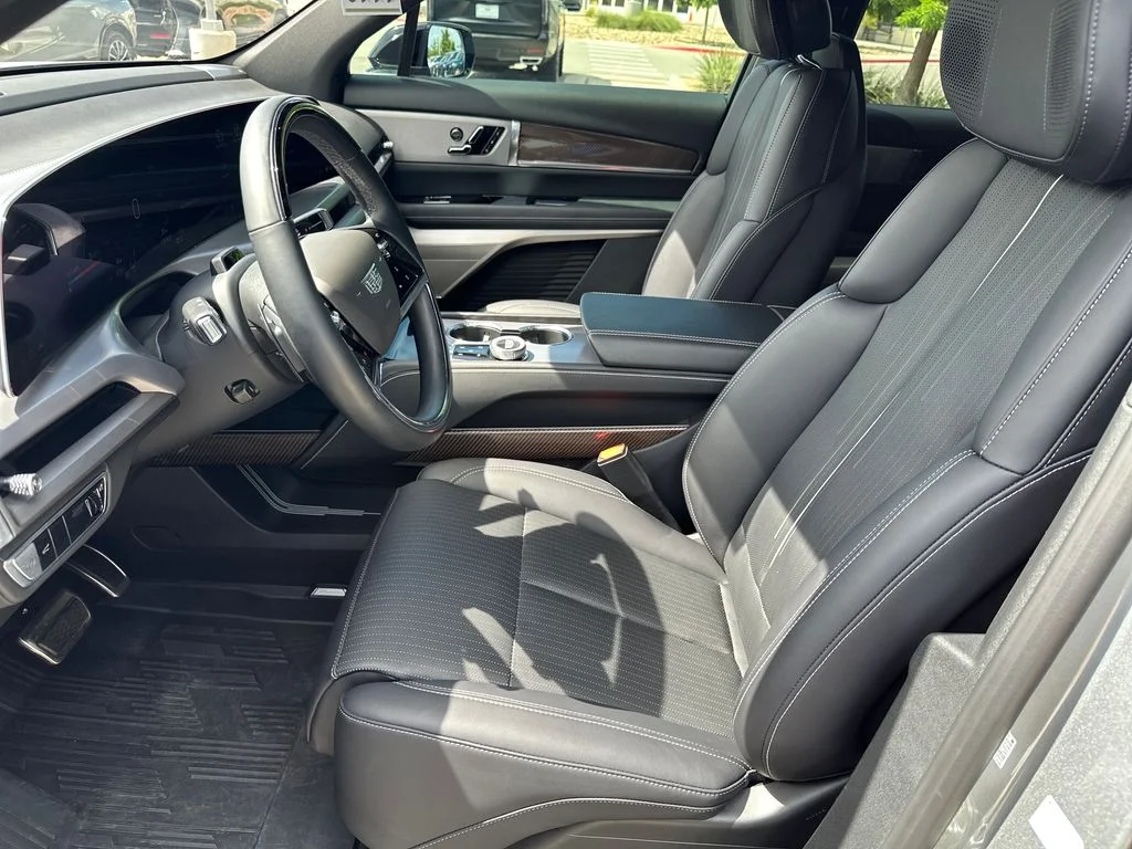 Used 2026 Silver Cadillac Sport image 19