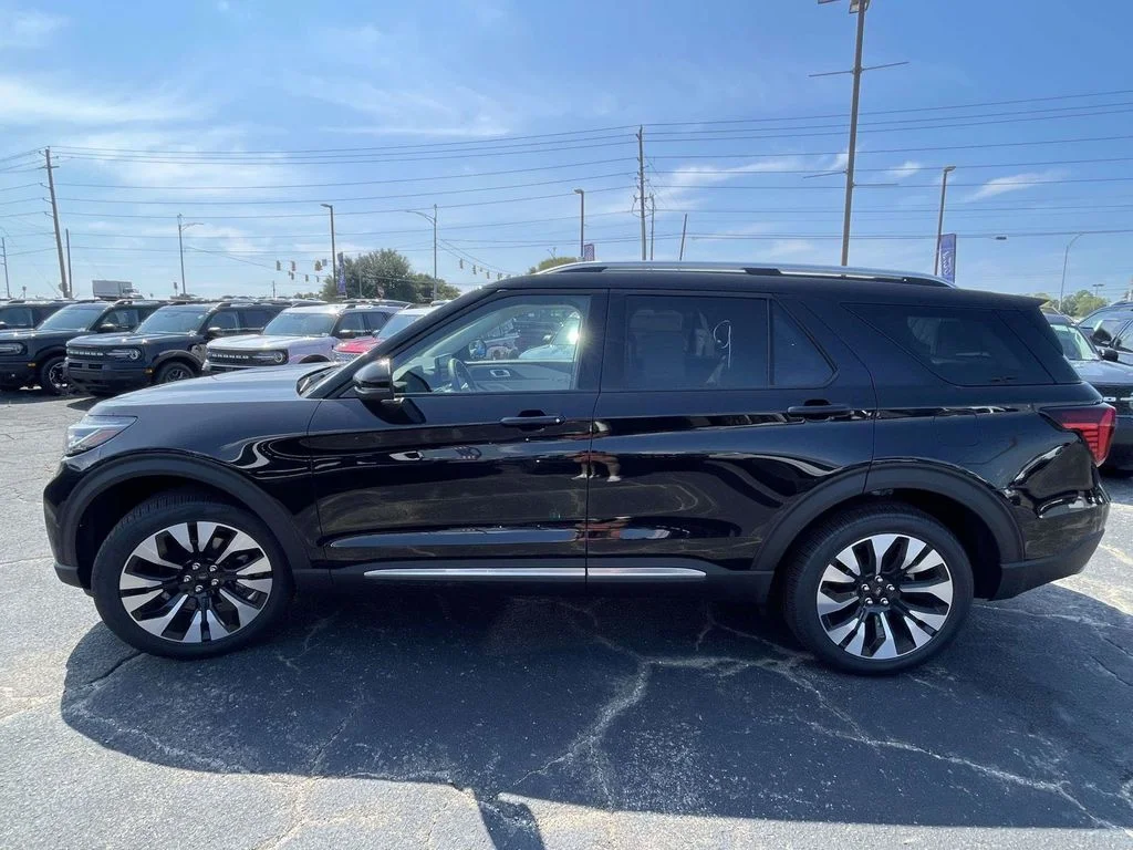 New 2026 Agate Black Metallic Ford Platinum image 6