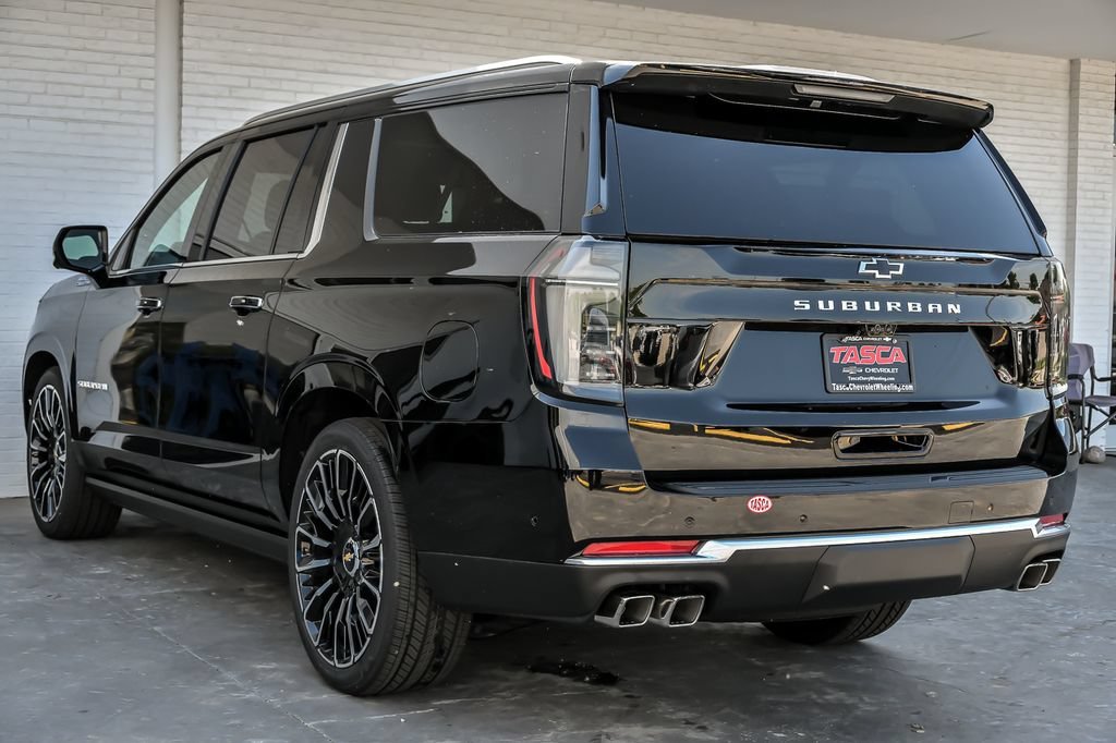 New 2026 Black Chevrolet High Country image 5