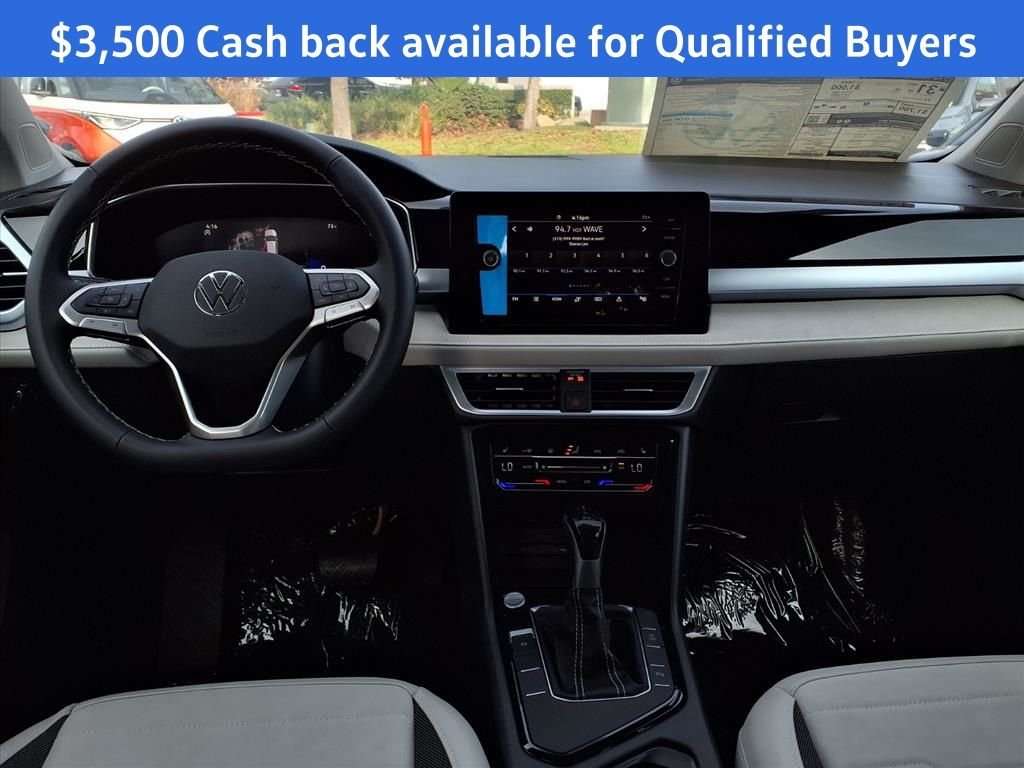 2025 Volkswagen Taos SE - Photo 20