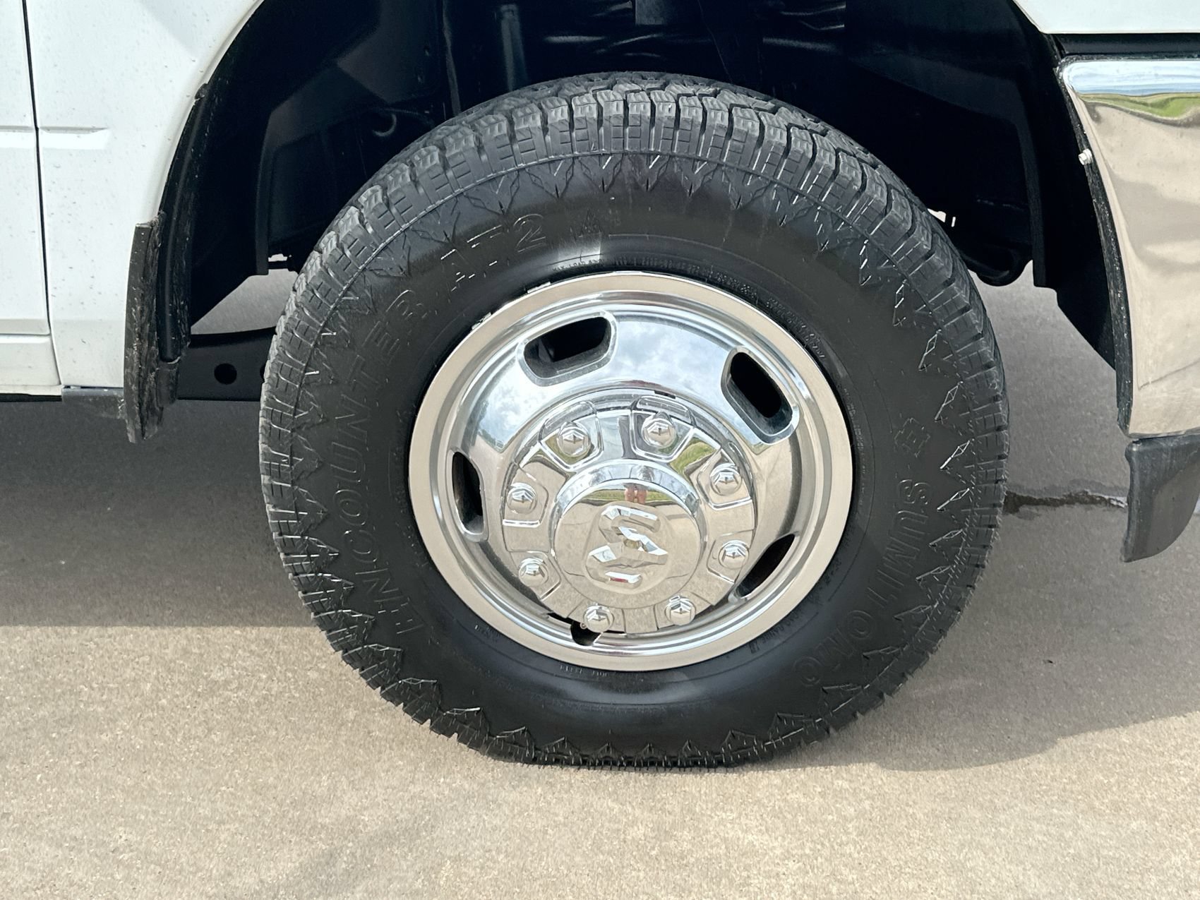 2024 RAM Ram 3500 Chassis Cab SLT - Photo 10