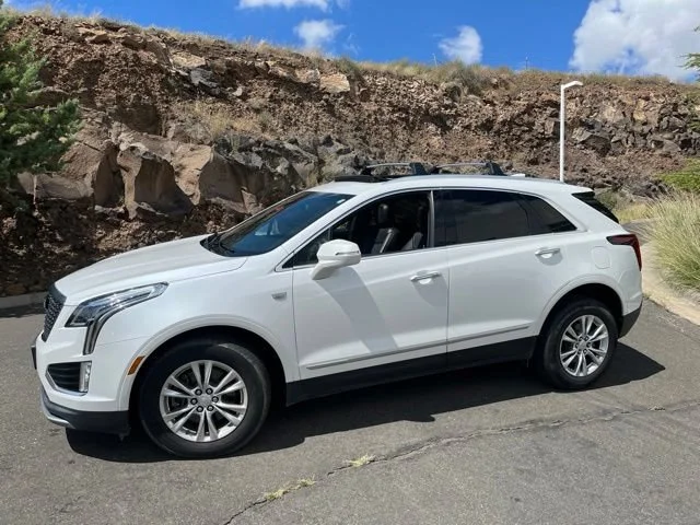 Used 2020 Crystal White Tricoat Cadillac Premium Luxury FWD image 1