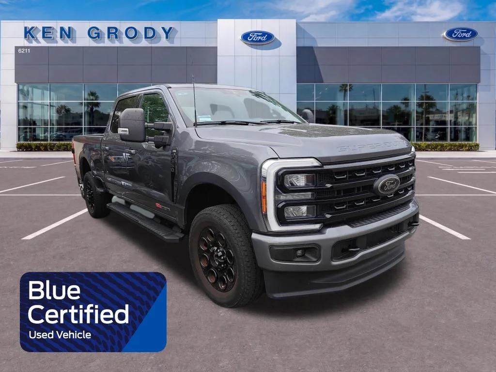2023 Ford F-350 XLT 4x4 Crew Cab 6-3/4' Box SRW's photo
