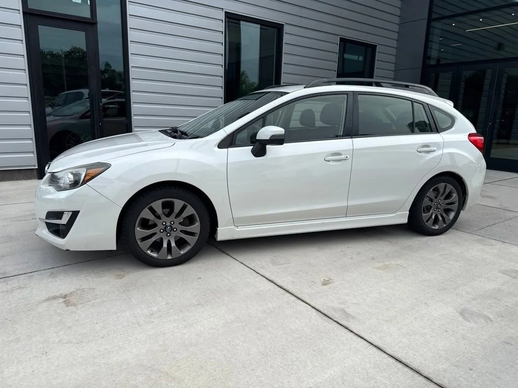Used 2015 Crystal White Pearl Subaru 2.0i Sport Premium image 5
