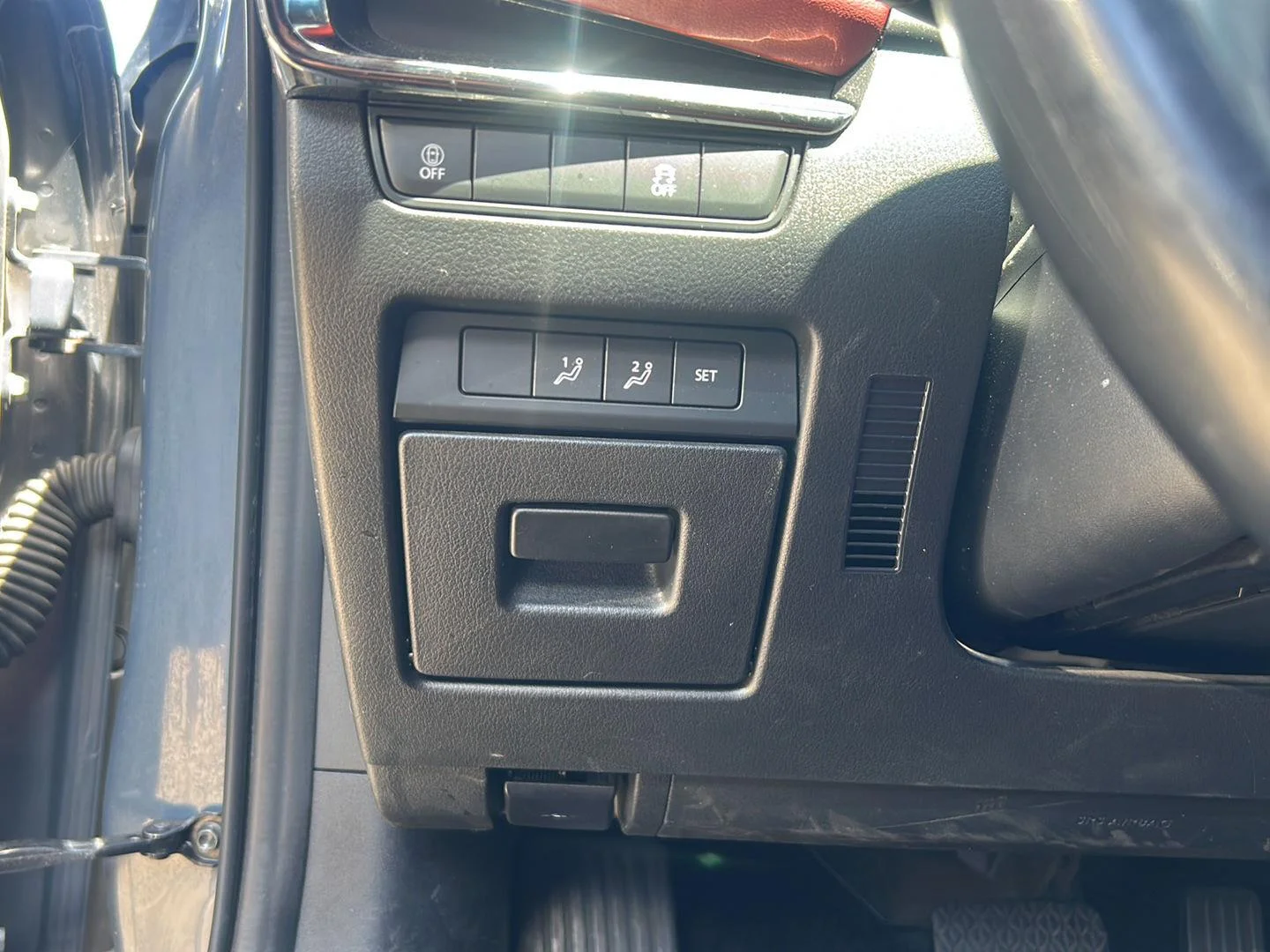 2021 Mazda Mazda3 Premium - Photo 5