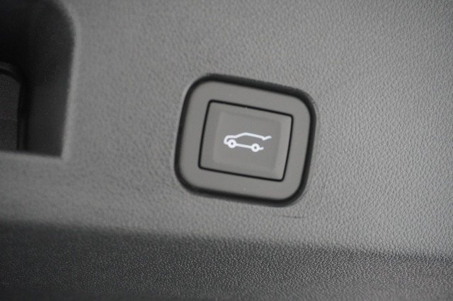 New 2026 Moonstone Gray Metallic Buick Sport Touring image 10