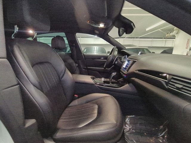 Used 2023 Bianco Maserati GT image 27