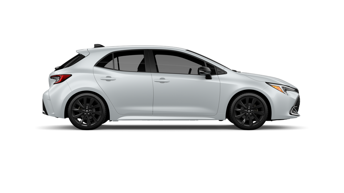 New 2027 Wind Chill Pearl Toyota XSE image 12