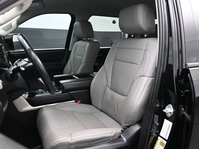 Used 2022 Black Toyota SR5 image 6