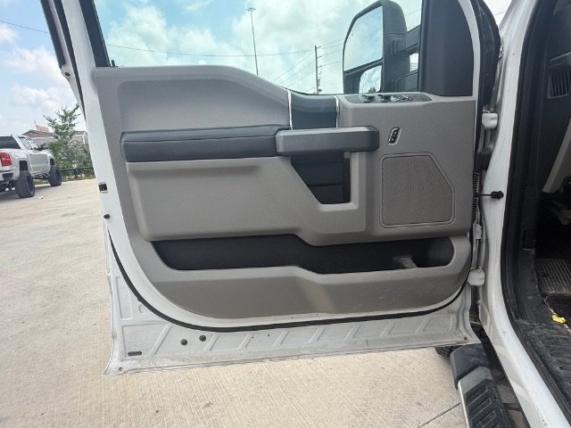 Used 2017 White Ford XLT Crew Cab Long Bed DRW 4WD image 23