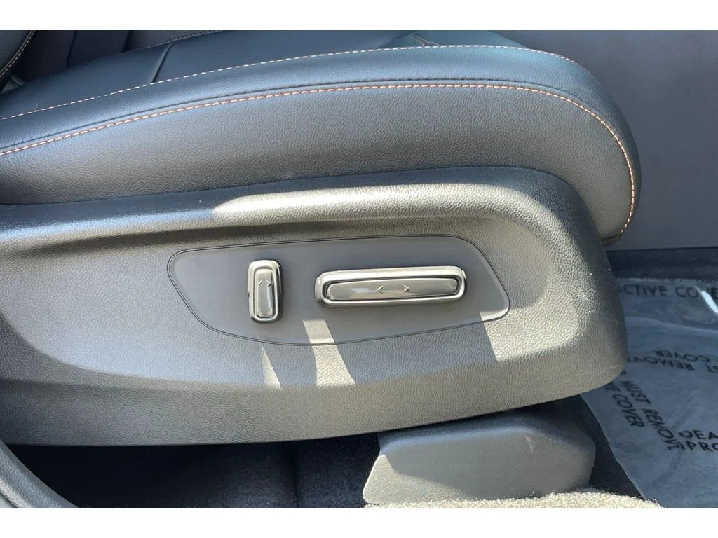Certified Used 2025 Canyon River Blue Metallic Honda Sport-L image 23