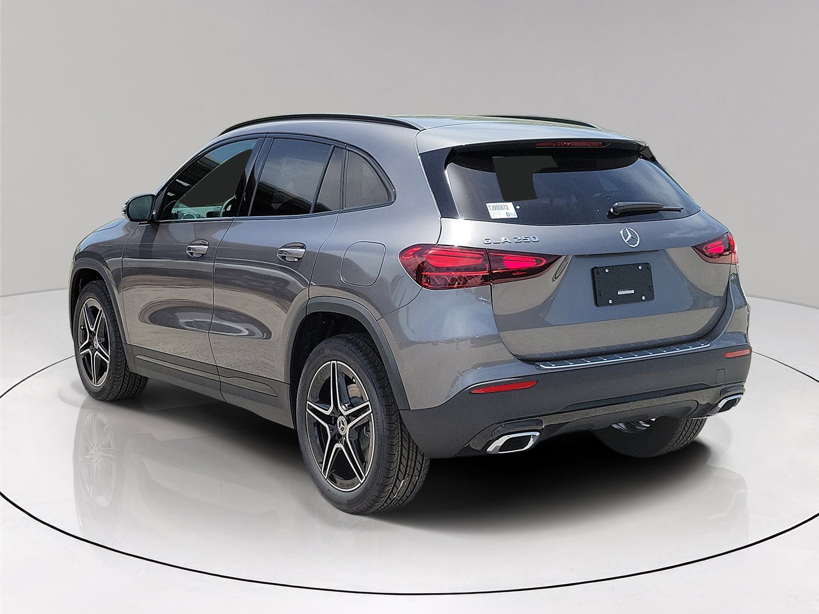 New 2026 Mountain Grey Metallic Mercedes-Benz GLA 250 image 28