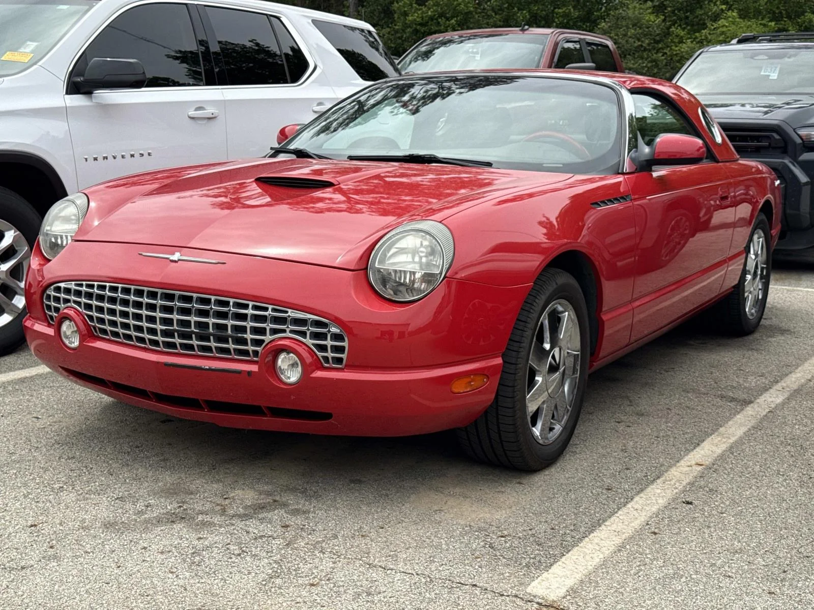 Used 2002 Ford Thunderbird Deluxe with VIN 1FAHP60A02Y129022 for sale in Palestine, TX