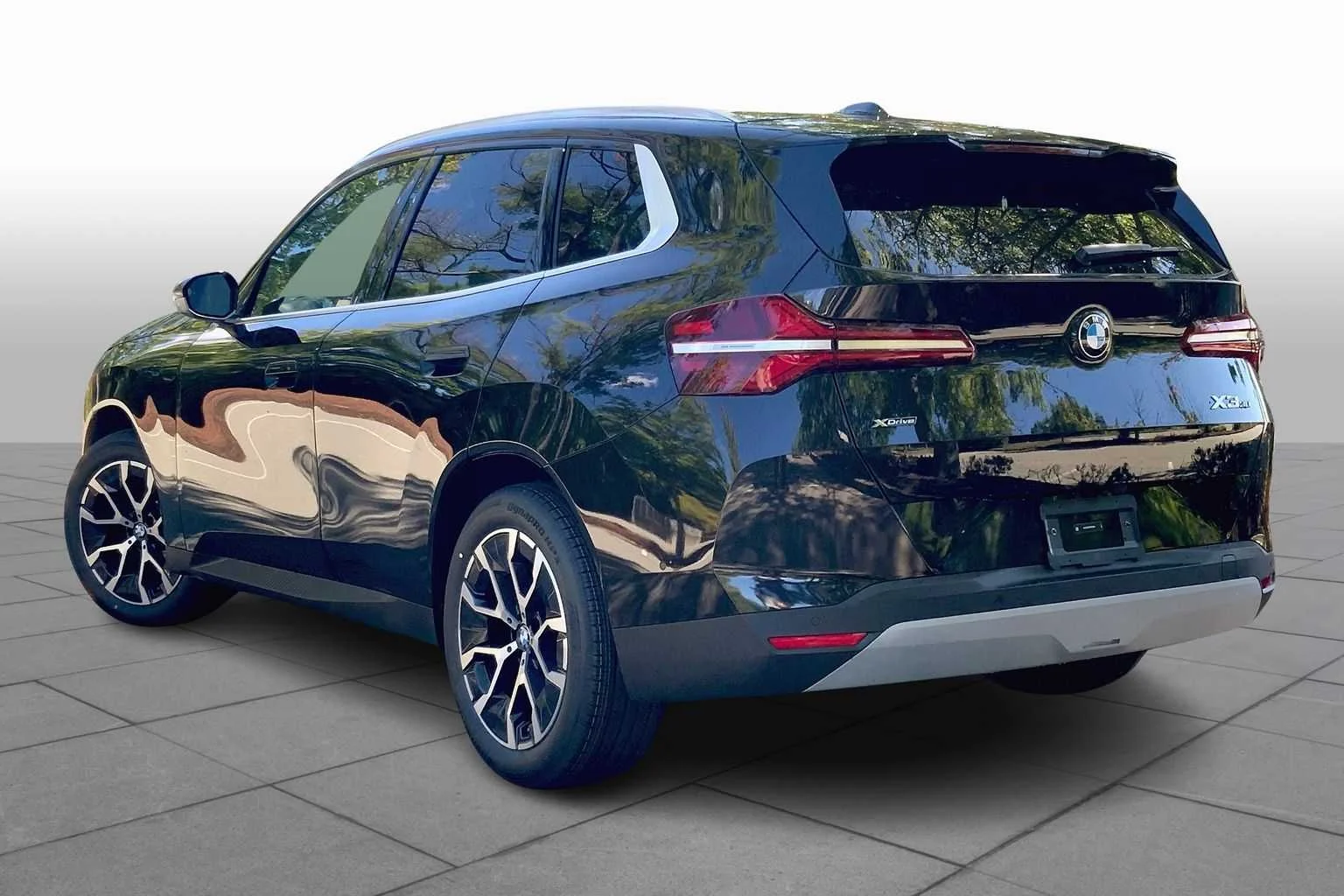 Used 2026 Black Sapphire Metallic BMW 30 xDrive image 12