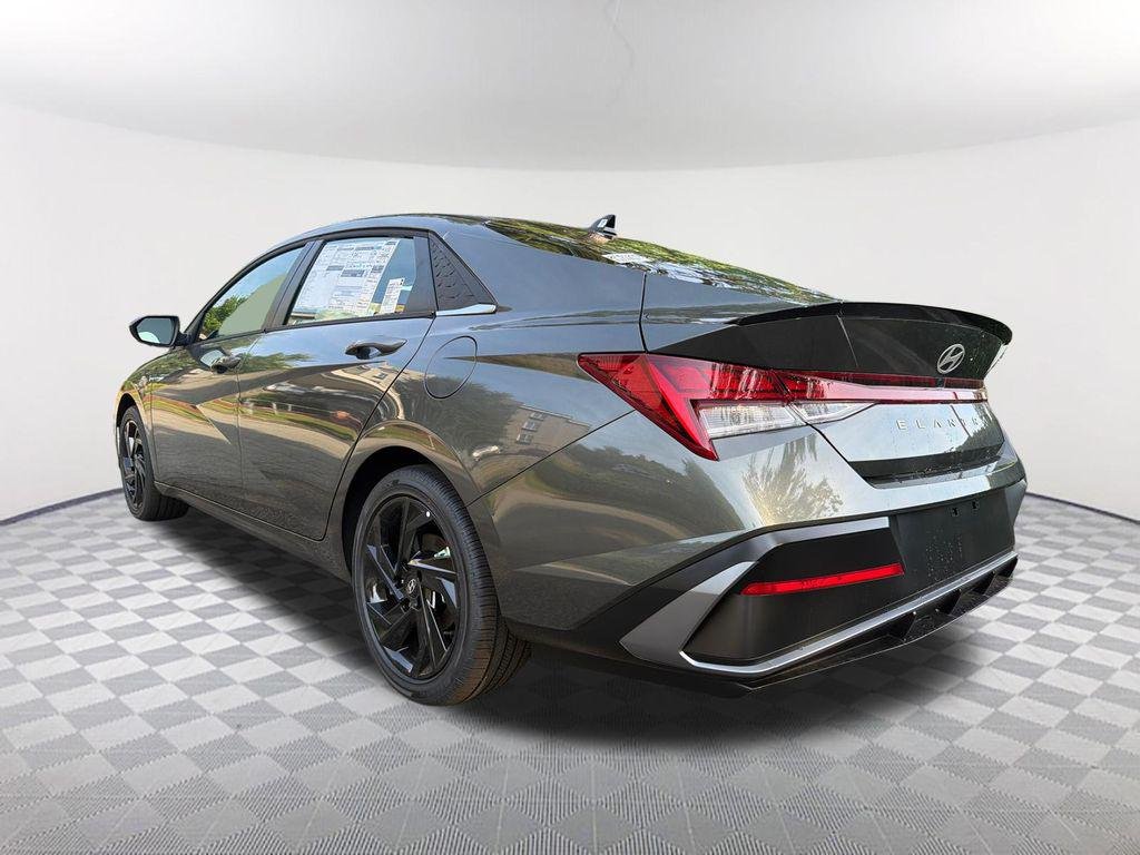 New 2026 Gray Hyundai SEL Sport Premium image 7