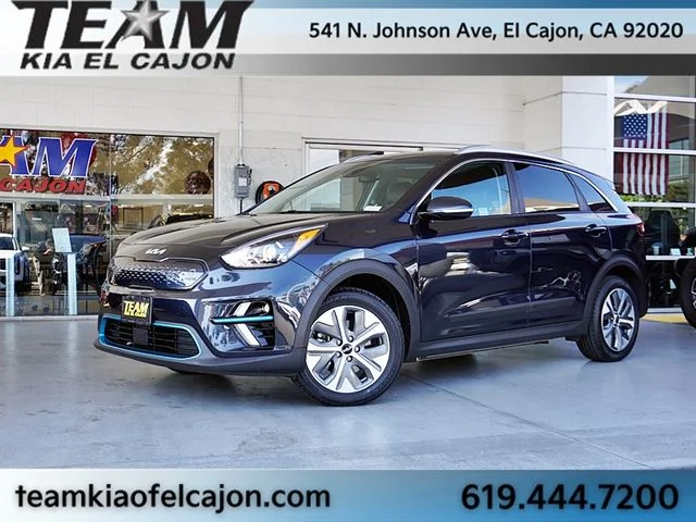 Certified Used 2022 Blue Kia S image 2