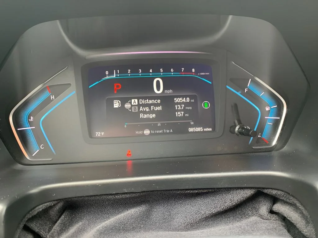 Used 2022 Silver Honda EX-L image 30
