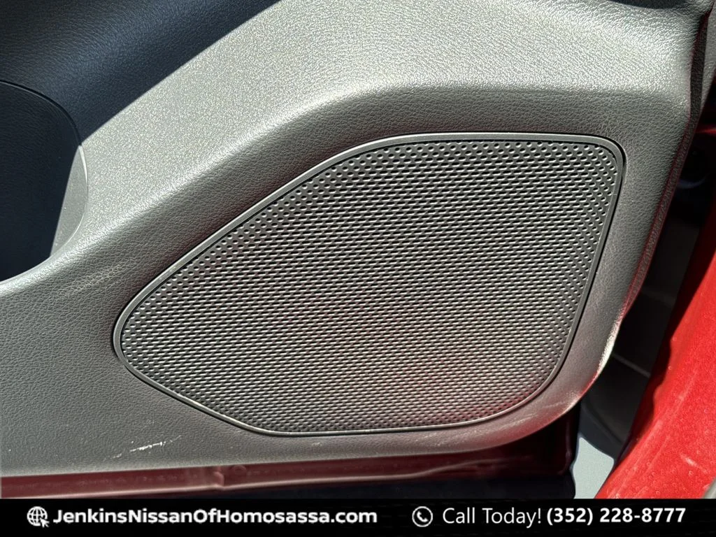 Used 2025 Red Nissan SL image 32