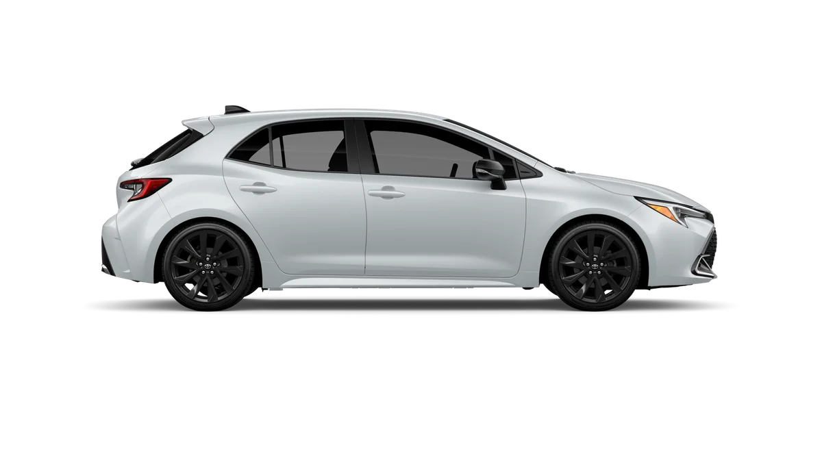 New 2027 Wind Chill Pearl Toyota XSE image 12