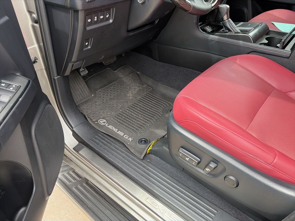 2023 Lexus GX PREMIUM - Photo 7