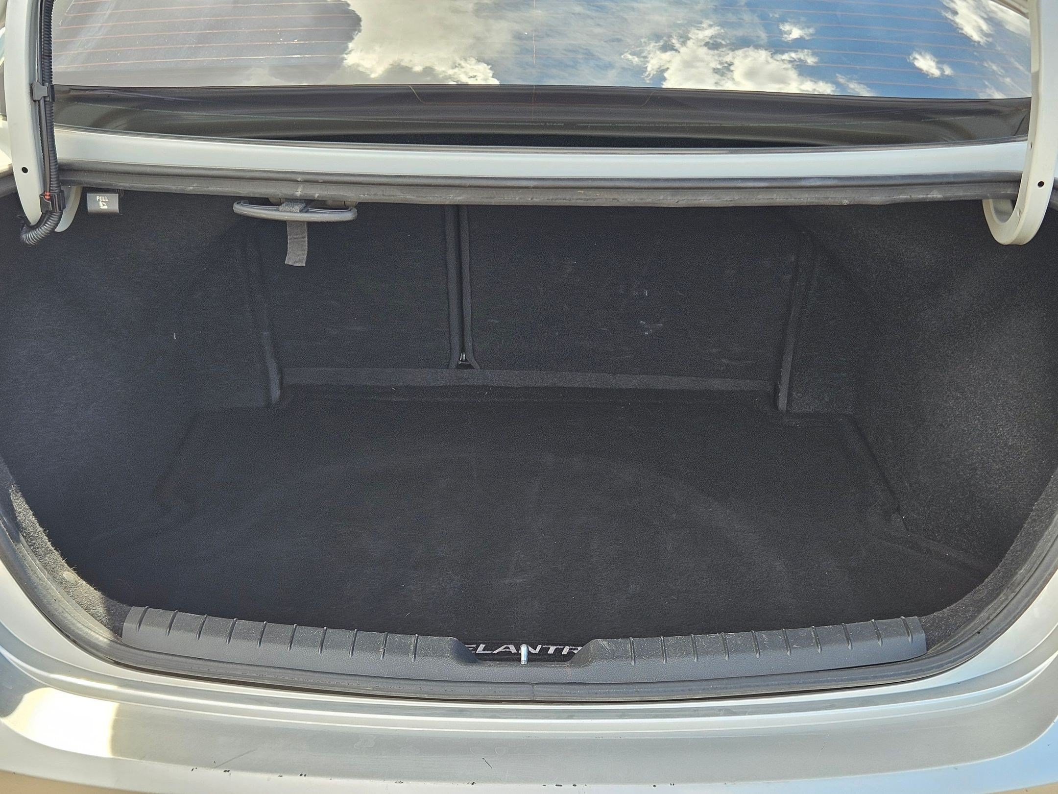 Used 2018 Symphony Silver Hyundai SEL image 26