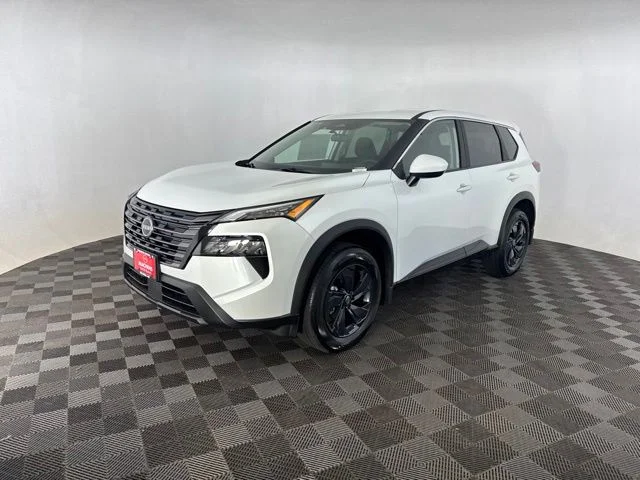 New 2026 Everest White Pearl TriCoat Nissan SV image 3