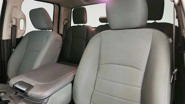 Used 2019 Granite Crystal Clearcoat Metallic Ram Express image 9